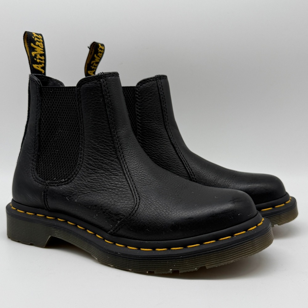 Dr Martens 2976 Chelsea Boots Mens 6 Black Pebbled Leather Stitch Slip On